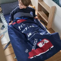 Couchage De Sieste Maternelle MINILI POMPIER Personnalisable Marine - Vertbaudet -Vertbaudet shop couchage de sieste maternelle minili pompier personnalisable 4