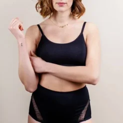 Culotte Post-partum Roma HERLOOP (flux Très Abondant) Noir - Herloop -Vertbaudet shop culotte post partum roma herloop flux tres abondant 2